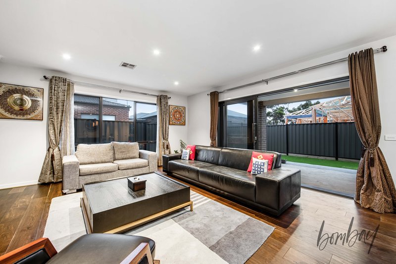 Photo - 7 Spotted Gum Court, Craigieburn VIC 3064 - Image 13