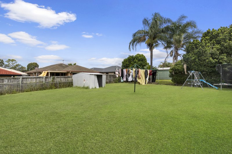 Photo - 7 Springdale Street, Rothwell QLD 4022 - Image 9