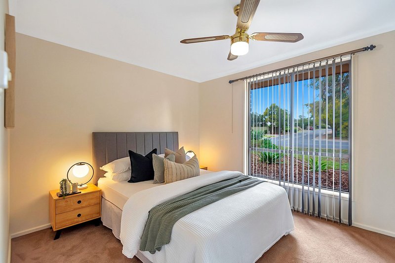 Photo - 7 Springvale Drive, Blakeview SA 5114 - Image 11