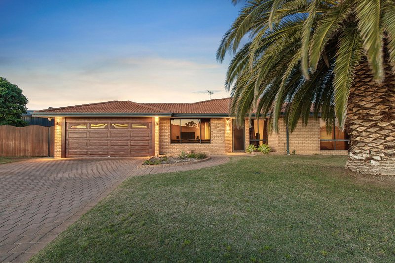 7 St Andrews Loop, Cooloongup WA 6168