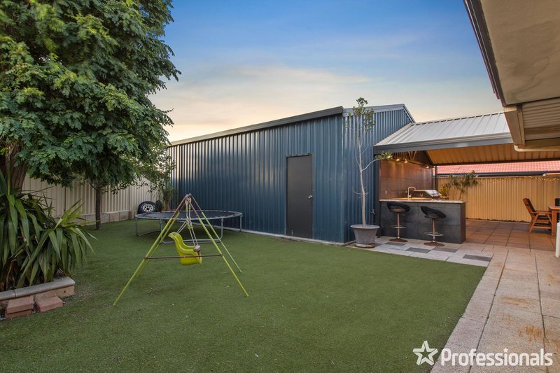 Photo - 7 St Andrews Loop, Cooloongup WA 6168 - Image 3