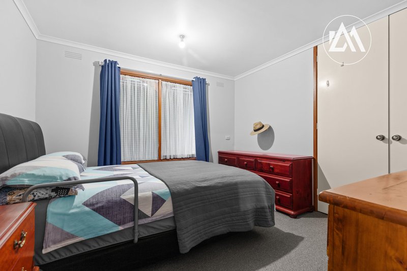 Photo - 7 St George Court, Frankston VIC 3199 - Image 8