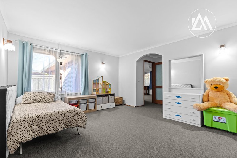 Photo - 7 St George Court, Frankston VIC 3199 - Image 9