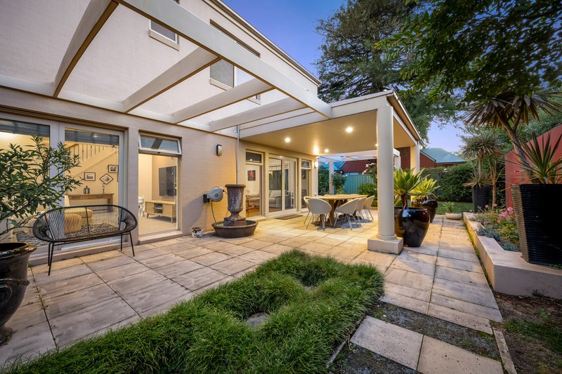 Photo - 7 St Glens Way, Lake Gardens VIC 3355 - Image 28