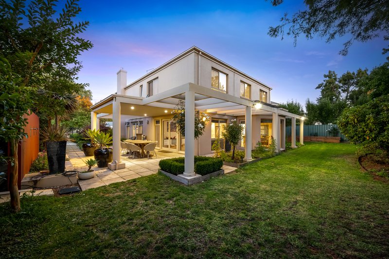 Photo - 7 St Glens Way, Lake Gardens VIC 3355 - Image 30