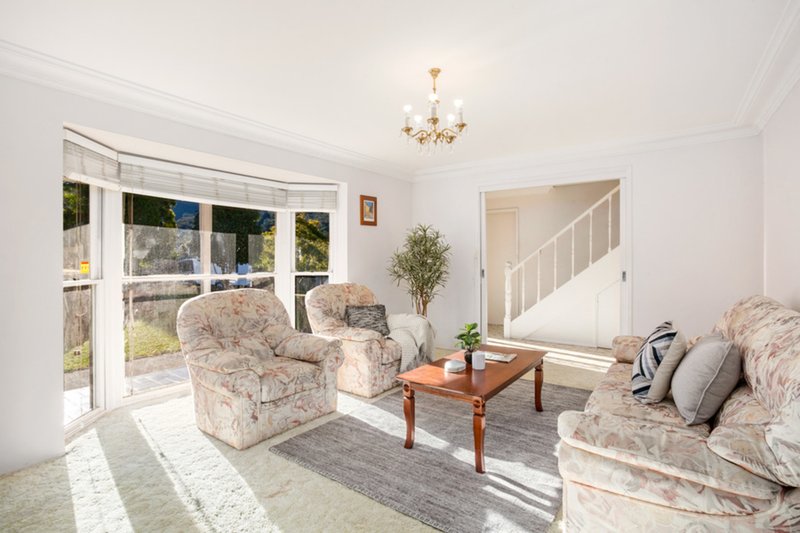 Photo - 7 St Marks Crescent, Figtree NSW 2525 - Image 2