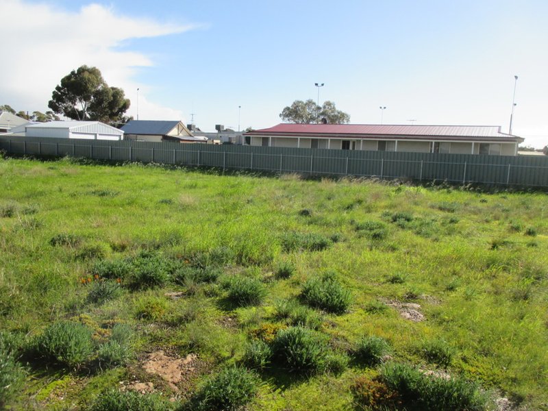 Photo - 7 Stanley Street, Tailem Bend SA 5260 - Image 4