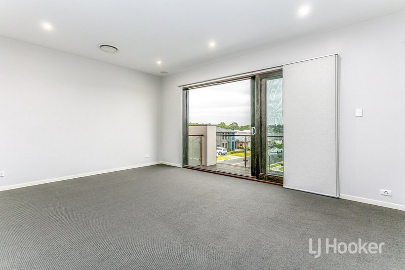 Photo - 7 Stapleton Avenue, Colebee NSW 2761 - Image 9