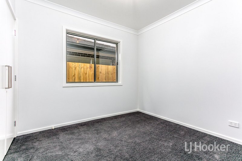 Photo - 7 Stapleton Avenue, Colebee NSW 2761 - Image 12