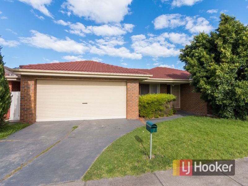 Photo - 7 Stellato Place, Hampton Park VIC 3976 - Image 13