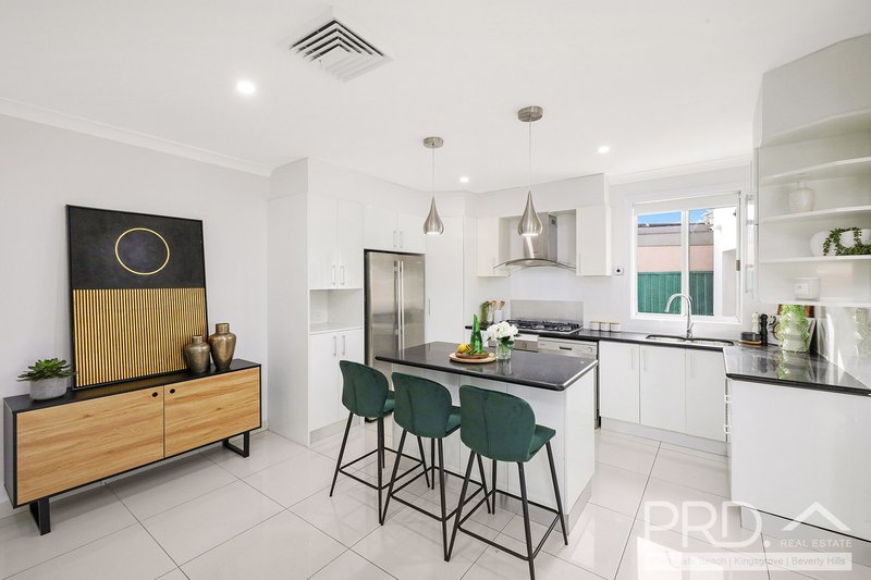 Photo - 7 Stephen Place, Roselands NSW 2196 - Image 4