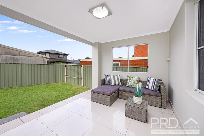 Photo - 7 Stephen Place, Roselands NSW 2196 - Image 9