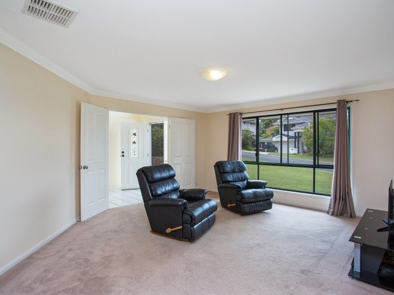 Photo - 7 Stockman Crescent, Mudgeeraba QLD 4213 - Image 11