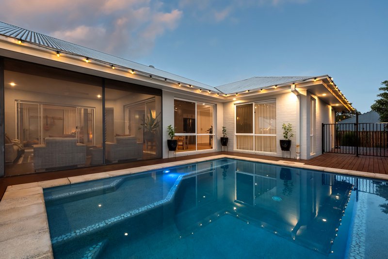 7 Stormvogel Court, Coomera Waters QLD 4209