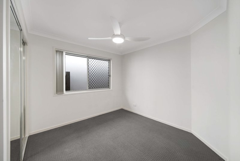 Photo - 7 Strata Circuit, Yarrabilba QLD 4207 - Image 16