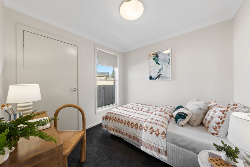 Photo - 7 Stringybark Close, Fletcher NSW 2287 - Image 10