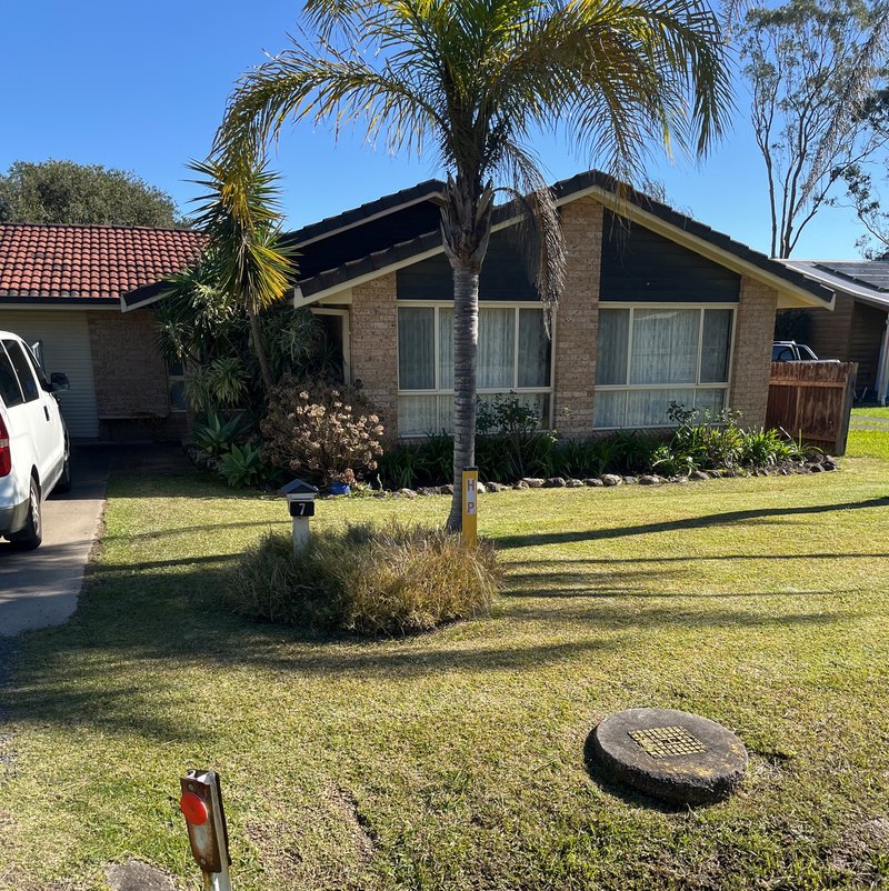 7 Stroud Street, Bulahdelah NSW 2423