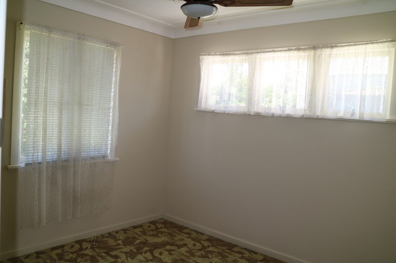 Photo - 7 Sturgeon St , Redcliffe QLD 4020 - Image 10