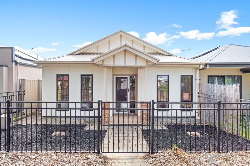 7 Sturt Street, Mansfield Park SA 5012