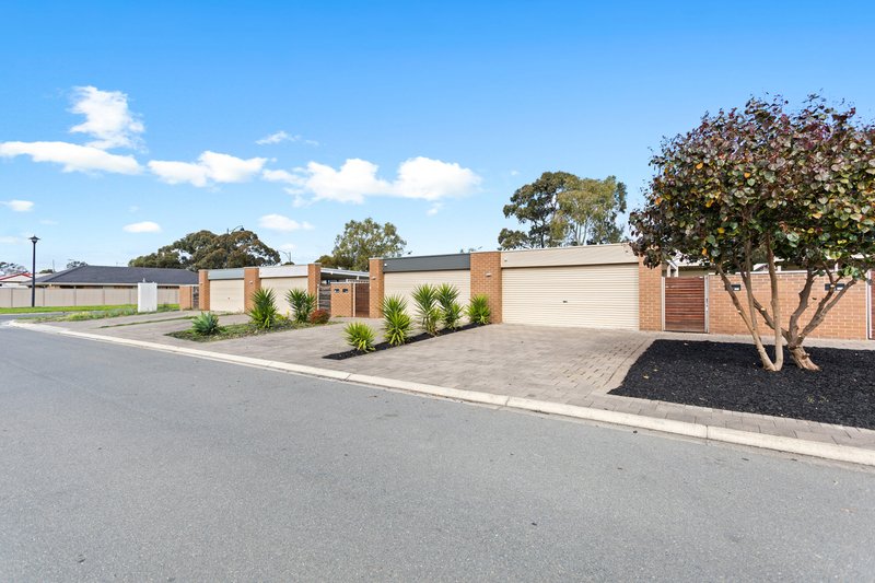 Photo - 7 Sturt Street, Mansfield Park SA 5012 - Image 2