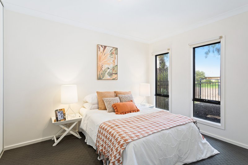 Photo - 7 Sturt Street, Mansfield Park SA 5012 - Image 13