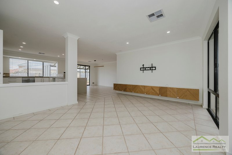 Photo - 7 Stylis Cove, Mindarie WA 6030 - Image 13