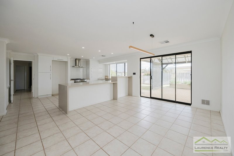 Photo - 7 Stylis Cove, Mindarie WA 6030 - Image 15