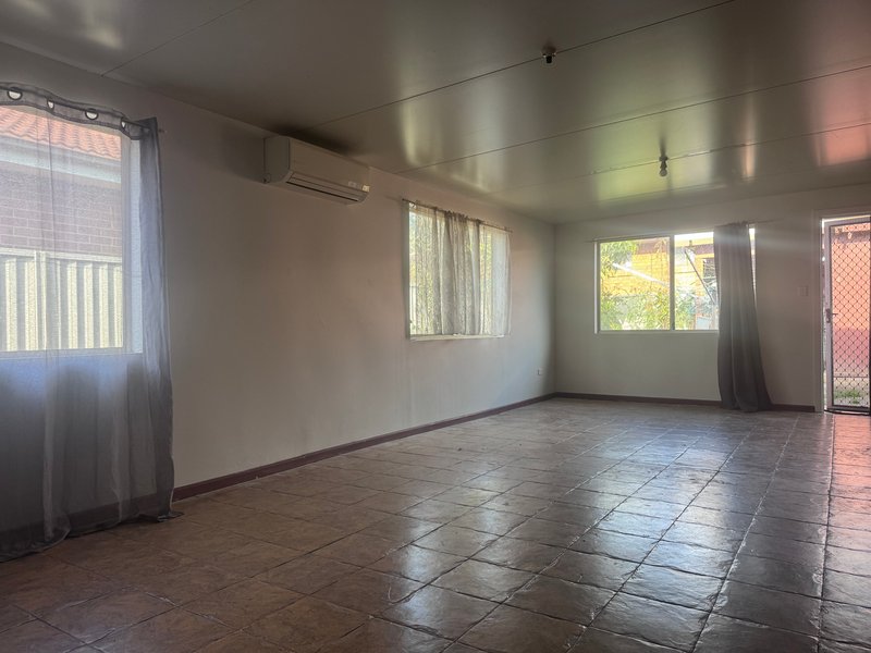 Photo - 7 Success Street, Greenfield Park NSW 2176 - Image 7