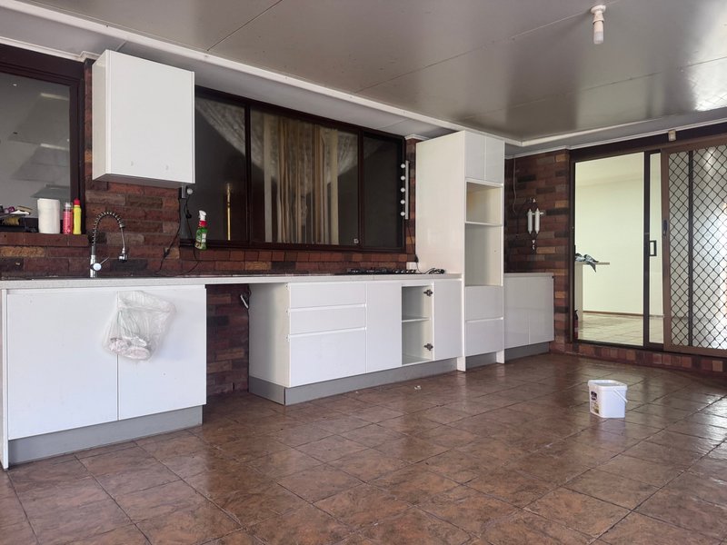 Photo - 7 Success Street, Greenfield Park NSW 2176 - Image 8