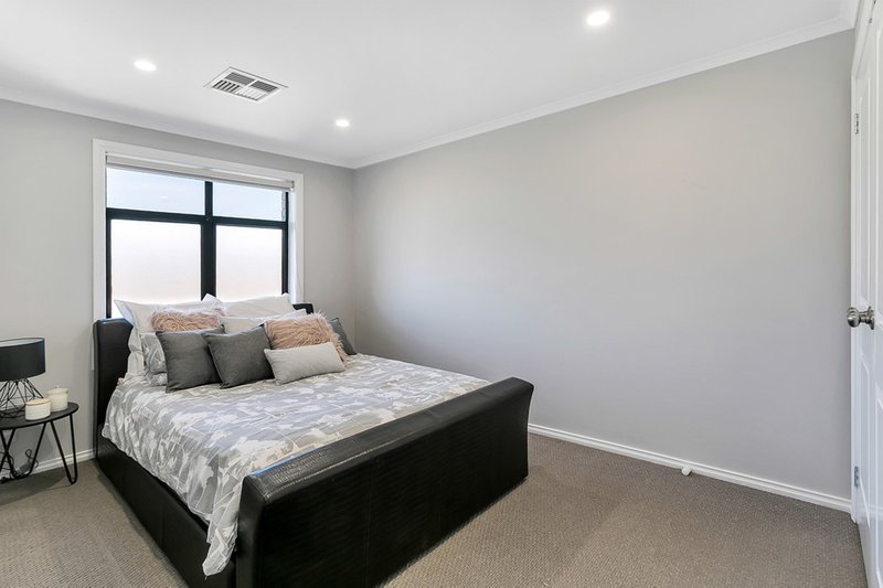 Photo - 7 Sugarloaf Lane, Mawson Lakes SA 5095 - Image 16