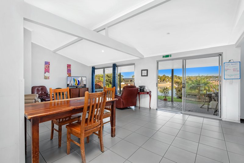 Photo - 7 Summer Drive, Maroochydore QLD 4558 - Image 6