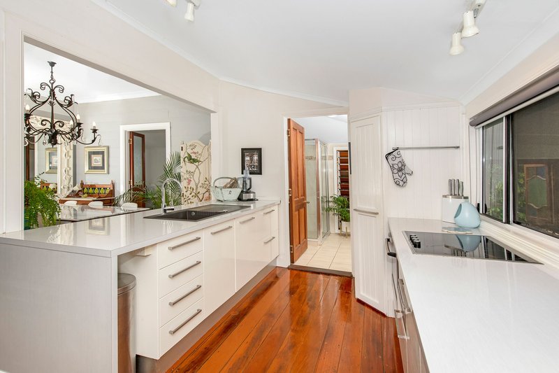 Photo - 7 Summerfield Street, Hermit Park QLD 4812 - Image 5