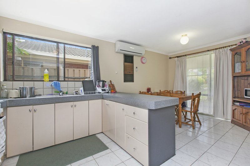 Photo - 7 Summerford Road, Aberfoyle Park SA 5159 - Image 2