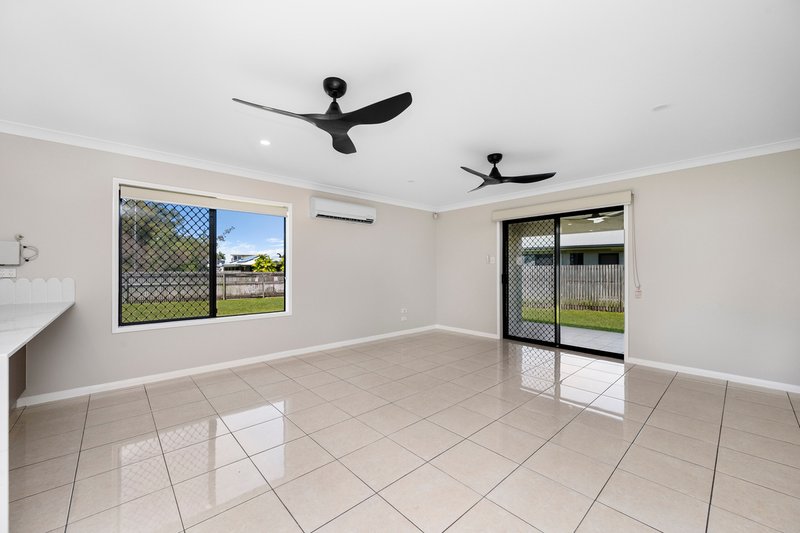 Photo - 7 Summerland Drive, Deeragun QLD 4818 - Image 4