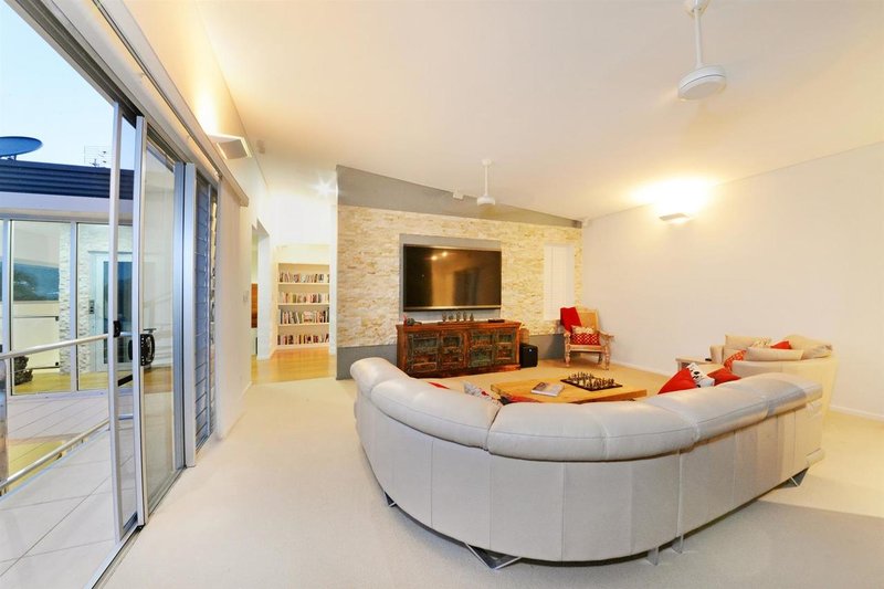 Photo - 7 Summit Avenue, Airlie Beach QLD 4802 - Image 22