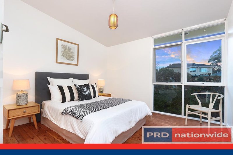 Photo - 7 Sunlea Avenue, Mortdale NSW 2223 - Image 6