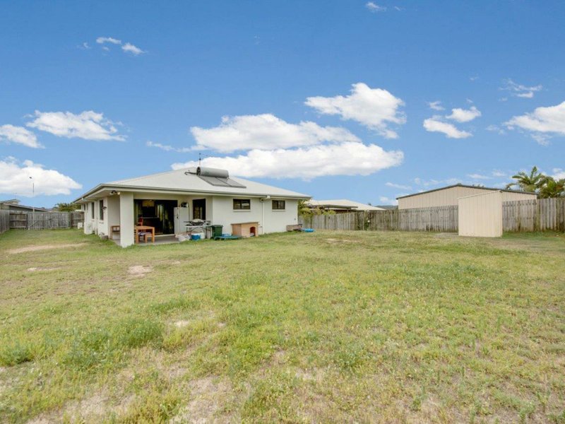 Photo - 7 Surita Court, Boyne Island QLD 4680 - Image 14