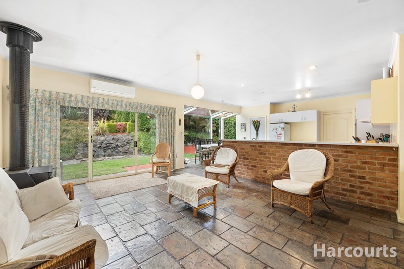 Photo - 7 Surman Court, Jeeralang Junction VIC 3840 - Image 3