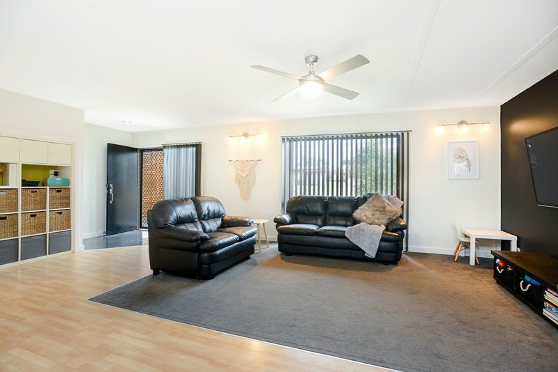 Photo - 7 Sutherland Avenue, Hayborough SA 5211 - Image 10