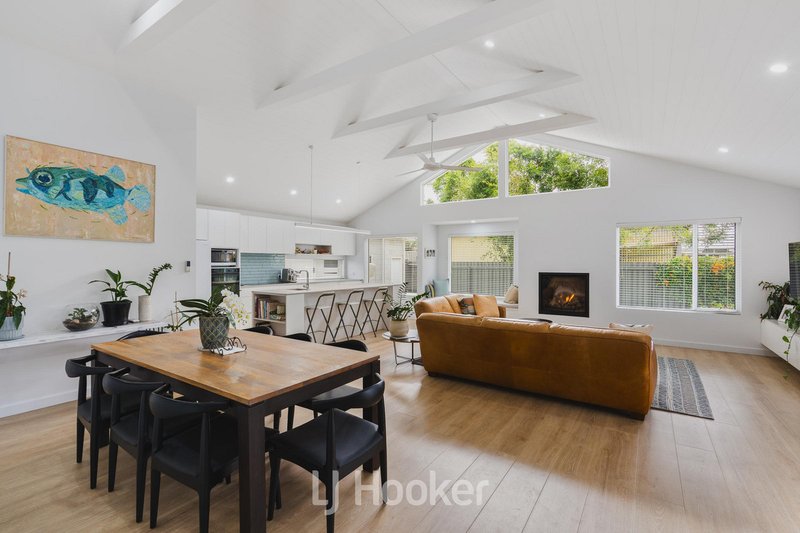 Photo - 7 Sutton Way, West Busselton WA 6280 - Image 2
