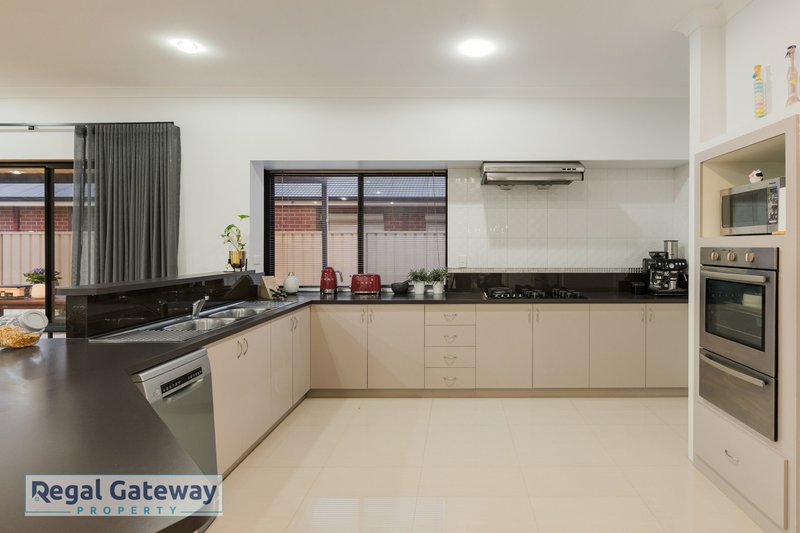 Photo - 7 Swallowtail Avenue, Success WA 6164 - Image 5