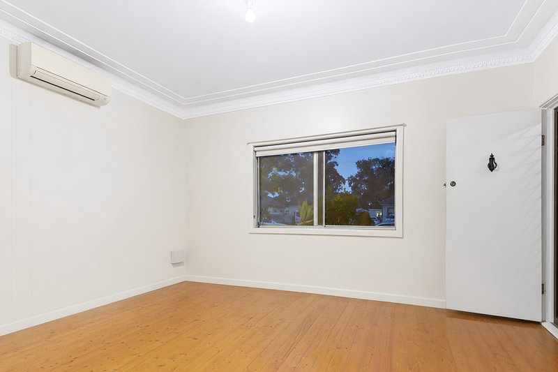 Photo - 7 Swan Street, Revesby NSW 2212 - Image 4