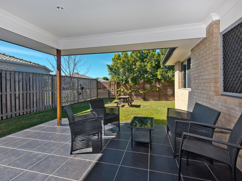 Photo - 7 Swanston Crescent, Narangba QLD 4504 - Image 10