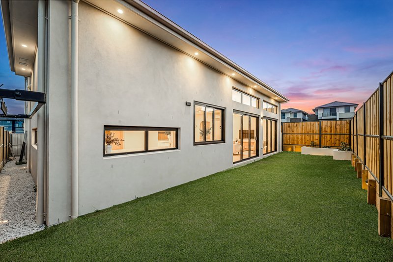 Photo - 7 Sweetenham Avenue, Box Hill NSW 2765 - Image 23