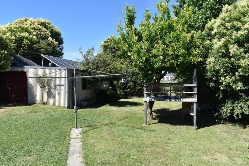 Photo - 7 Swinburne Ave , Myrtleford VIC 3737 - Image 4