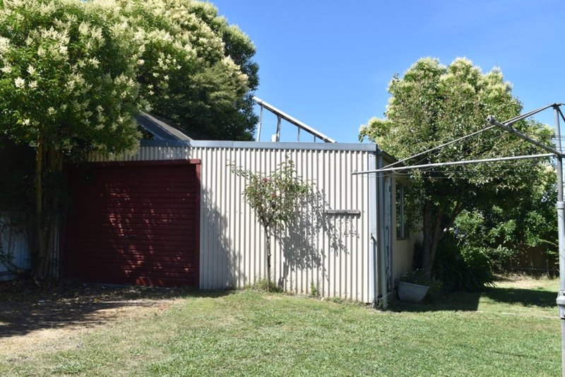 Photo - 7 Swinburne Ave , Myrtleford VIC 3737 - Image 7