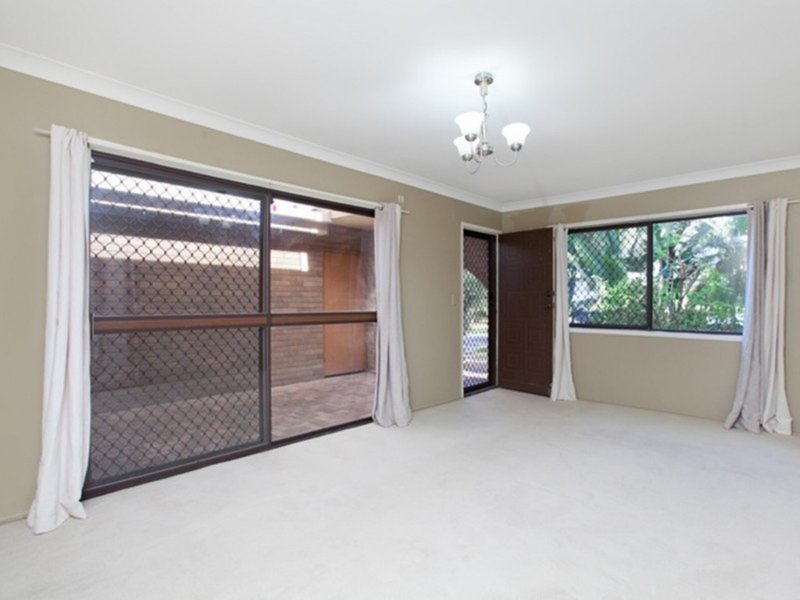 Photo - 7 Tabor Street, Westlake QLD 4074 - Image 4