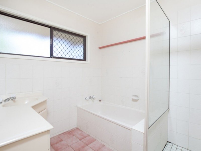 Photo - 7 Tabor Street, Westlake QLD 4074 - Image 6