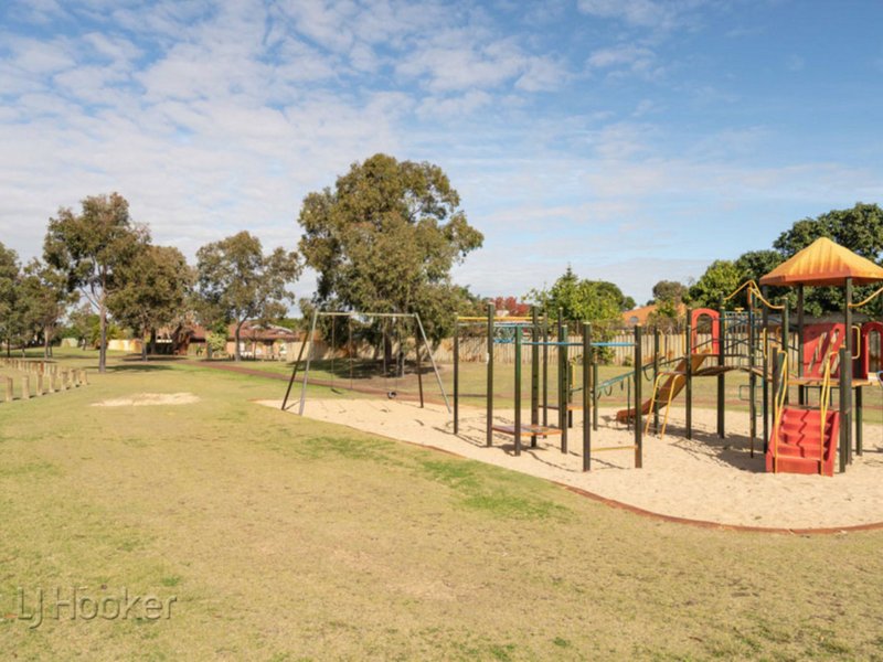 Photo - 7 Tabubil Gardens, Ballajura WA 6066 - Image 21