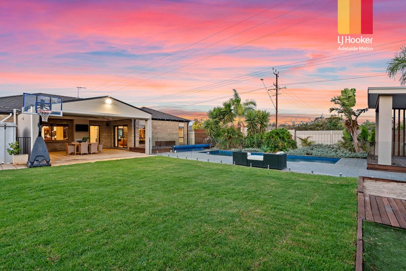 Photo - 7 Tahlia Court, Parafield Gardens SA 5107 - Image 2